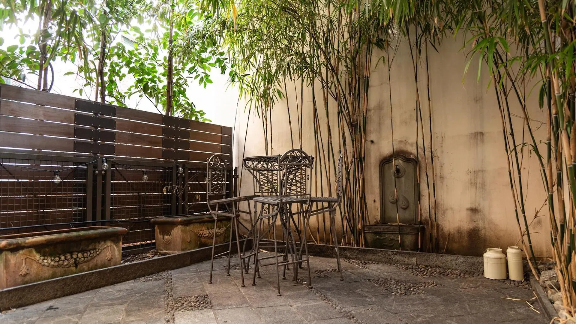 Appartamento Moscova-Brera Elegante Con Giardino Privato Milano