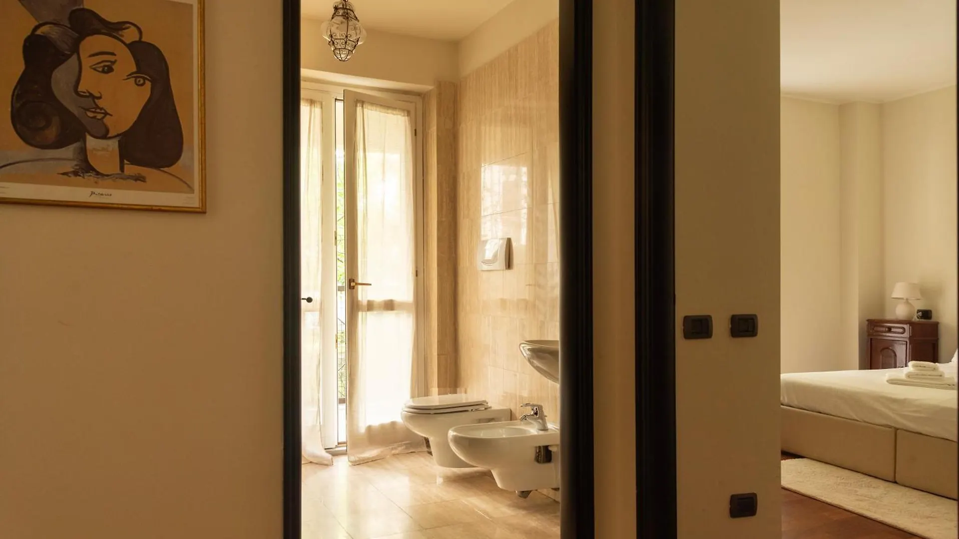 Moscova-Brera Elegante Con Giardino Privato Apartment Milan Italy