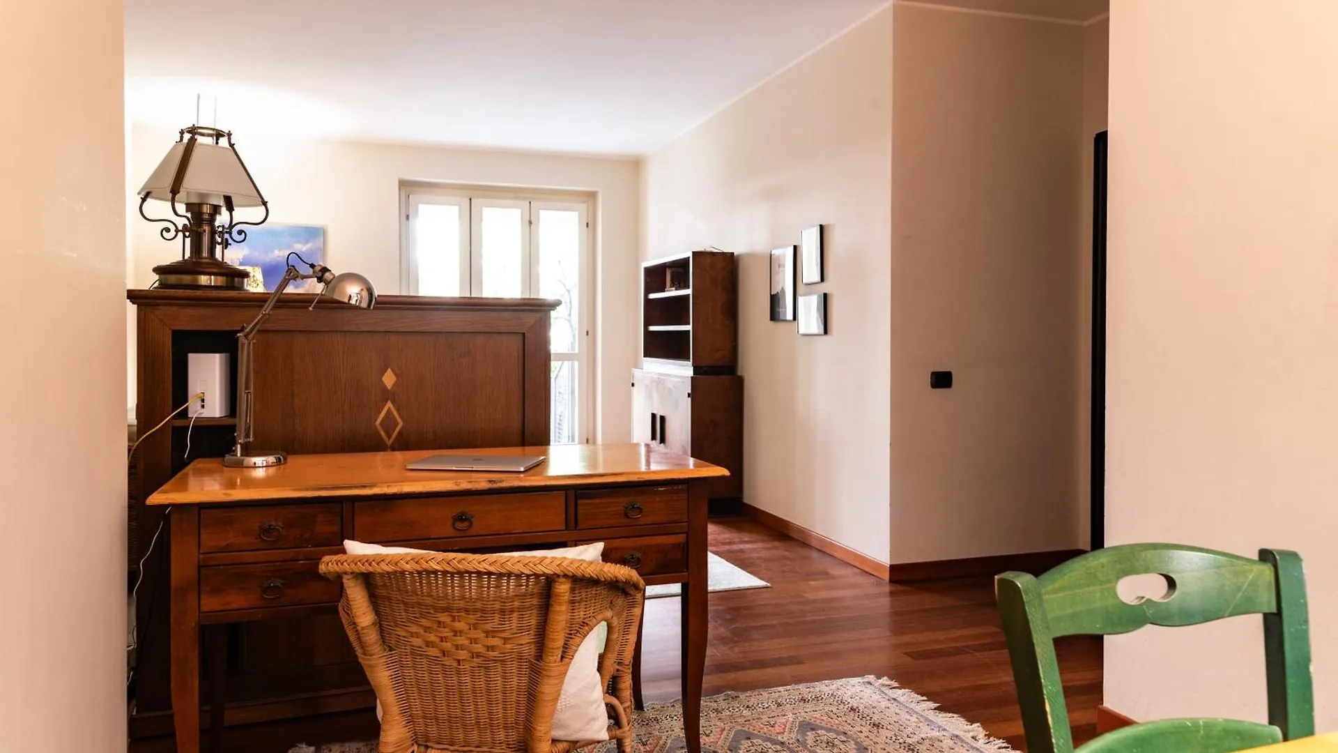 Moscova-Brera Elegante Con Giardino Privato Apartment Milan