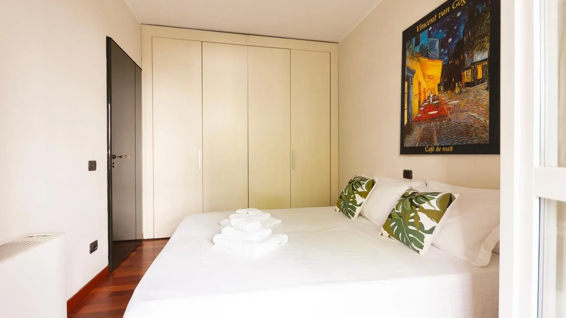 Moscova-Brera Elegante Con Giardino Privato Apartment Milan 0*,  Italy