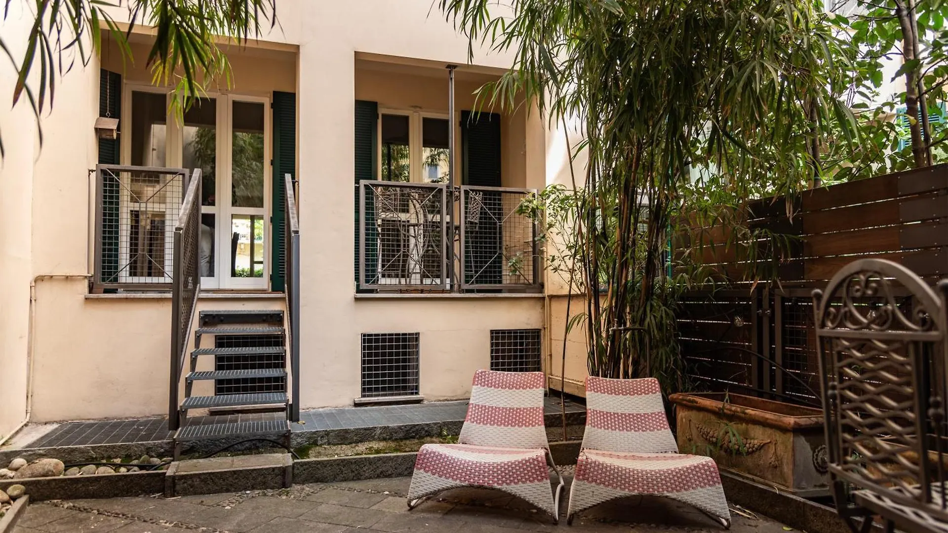 Moscova-Brera Elegante Con Giardino Privato Apartment Milan